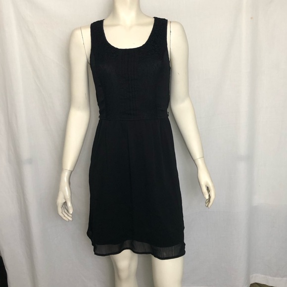 Target Xhilaration woman’s black midi dress size medium - Picture 15 of 16